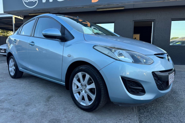 2010 Mazda 2 DE Series 2 Maxx Sedan Image 5