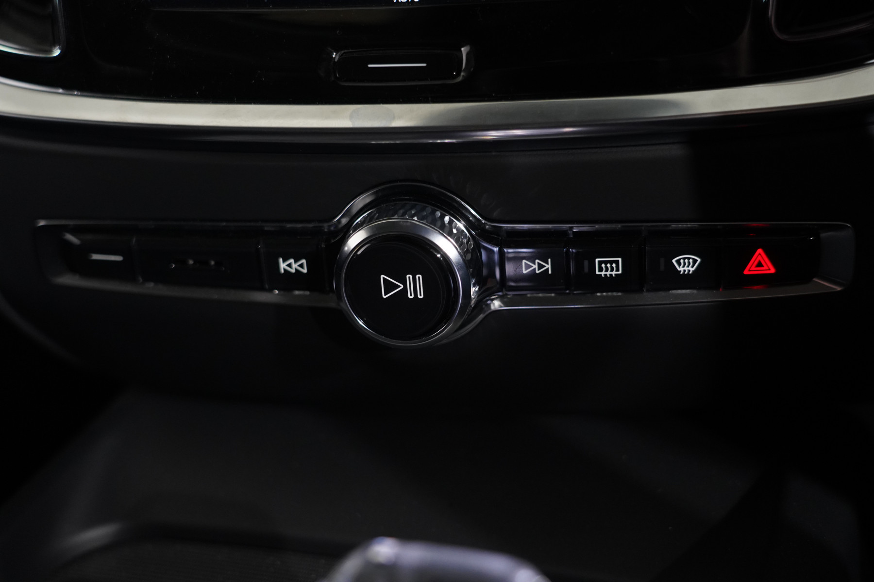 2023 Volvo S60 Ultimate B5 Bright Mhev Sedan Image 19
