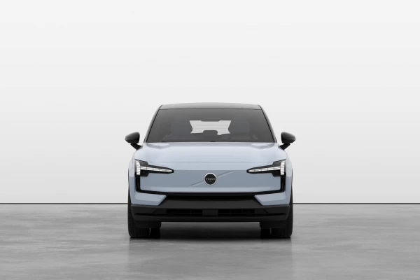 2024 Volvo EX30  Twin Motor Performance Ultra SUV Image 6