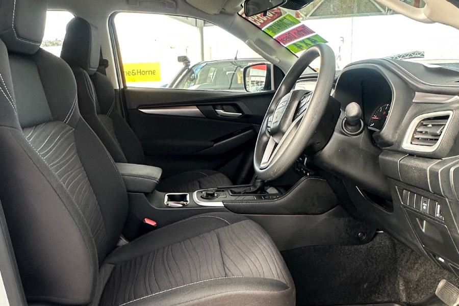 2023 Isuzu MU-X RJ LS-M SUV Image 15