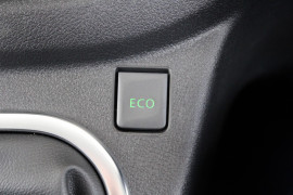 2020 MY21 Renault Trafic L2H1 Long Wheelbase Crew Lifestyle Van