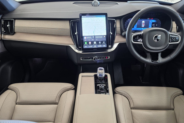 2025 MY26 Volvo XC90 L Series Ultra B5 Dark SUV Image 9