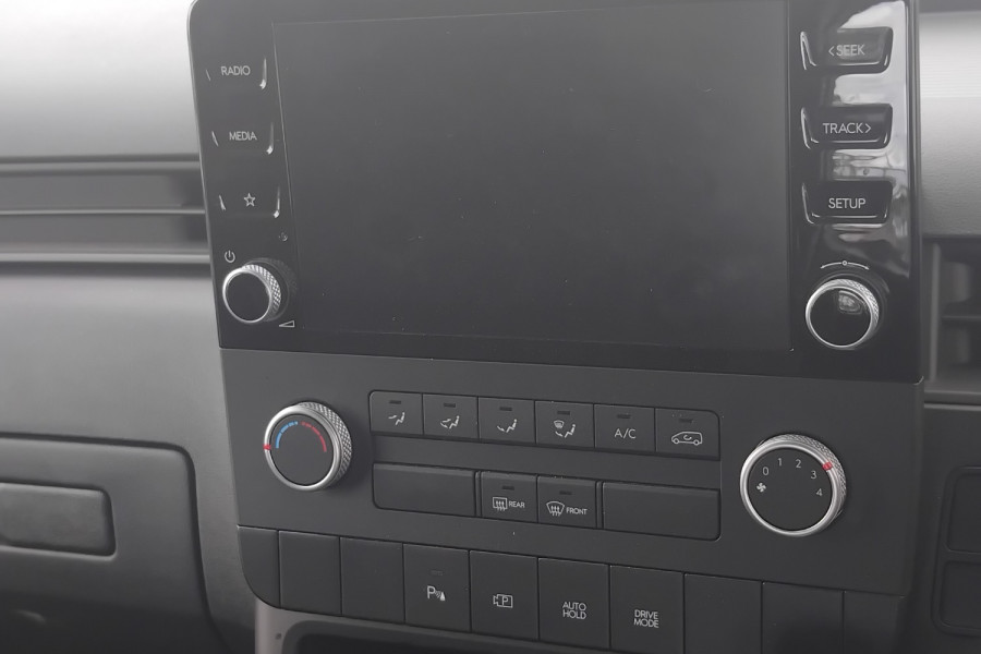 2023 Hyundai Staria Load US4.V2  Van Image 8