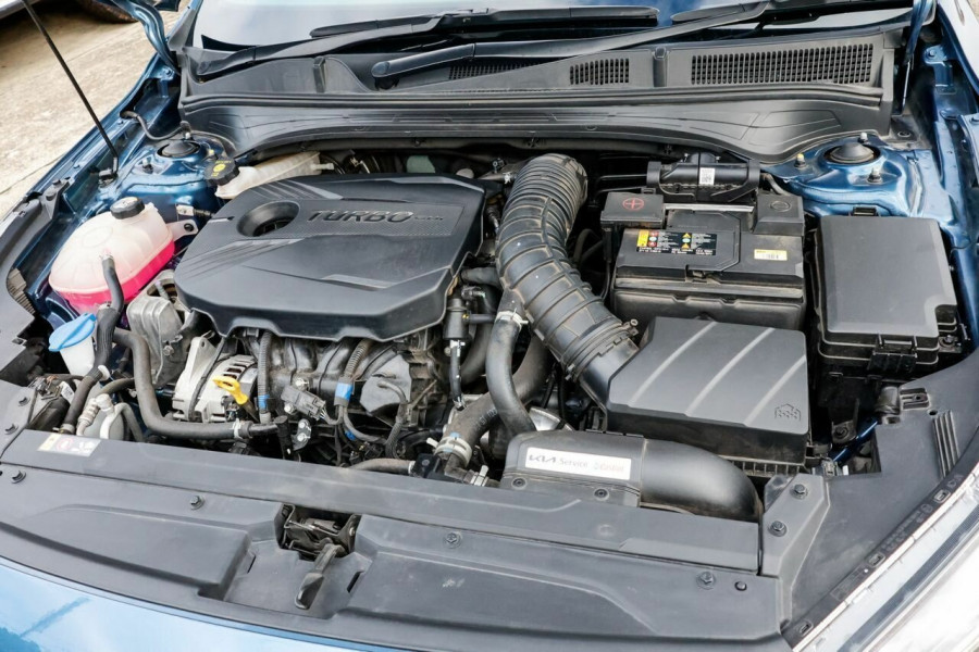 2022 MY23 Kia Cerato BD GT Hatch Image 24