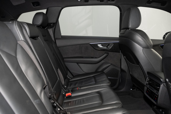 2021 Audi Q7 4M 55 TFSI S line SUV Image 3