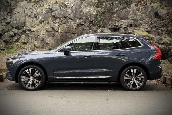 2023 Volvo XC60 UZ Ultimate B5 Bright SUV Image 5