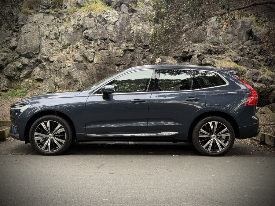 2023 Volvo XC60 UZ Ultimate B5 Bright SUV Image 5