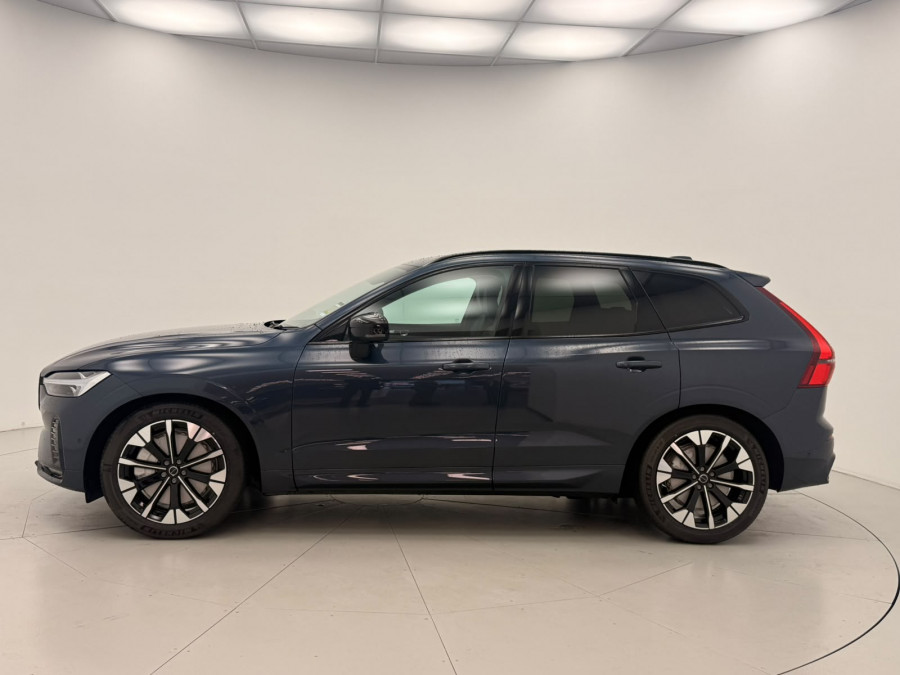 2026 Volvo XC60 UZ Ultra B5 Dark SUV Image 4