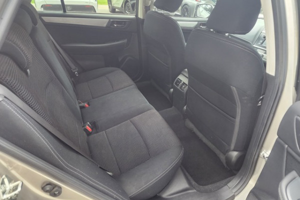 2016 Subaru Outback OW25IA 2.5i SUV Image 6