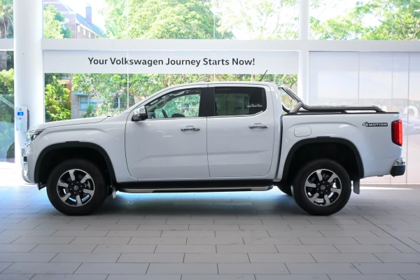 2024 Volkswagen Amarok NF TDI600 Style Ute Image 3