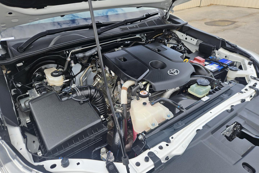 2020 Toyota HiLux  SR Dual Cab Ute Image 13