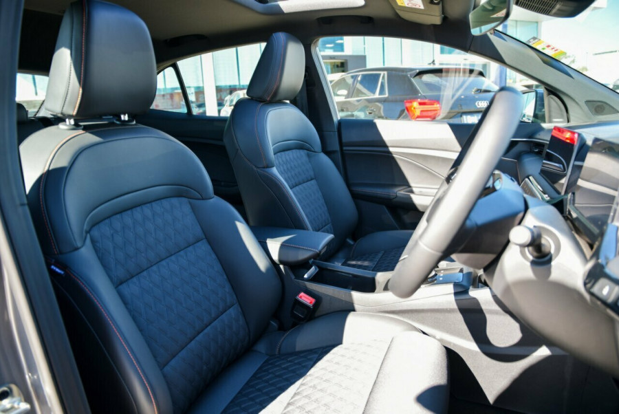 2024 MY24.5 MG MG3 ZP22 Essence Hybrid+ Hatch Image 18