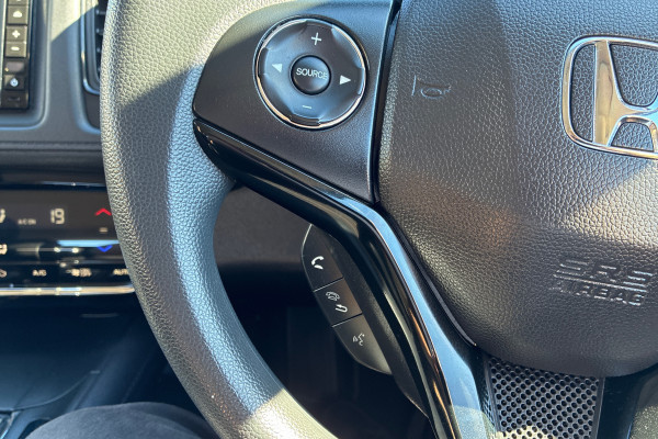 2020 MY21 Honda HR-V  VTi SUV Image 19