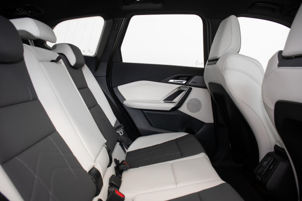 2026 BMW iX1 U11 xDrive30 M Sport SUV image 10