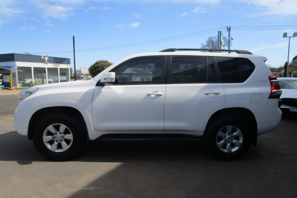 2015 Toyota LandCruiser Prado GDJ150R GXL SUV Image 4