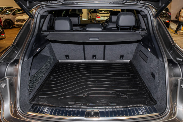 2019 MY20 Porsche Cayenne SUV