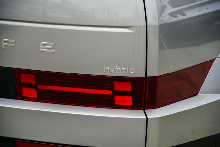 2025 Hyundai Santa Fe MX5.V1 Hybrid SUV Image 7