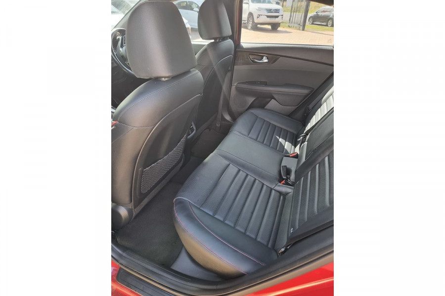 2019 Kia Cerato BD GT Sedan Image 12