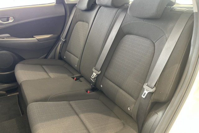 2022 Hyundai KONA OS.V4  SUV Image 19