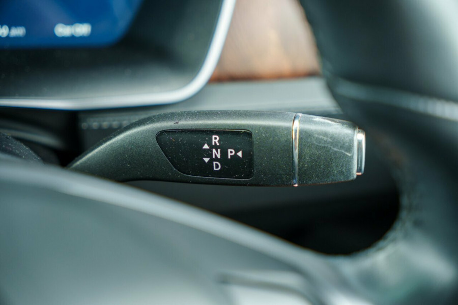 2019 Tesla Model X Long Range AWD Wagon Image 12