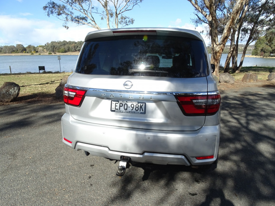 2021 Nissan Patrol Y62 Series 5 Ti SUV Image 7