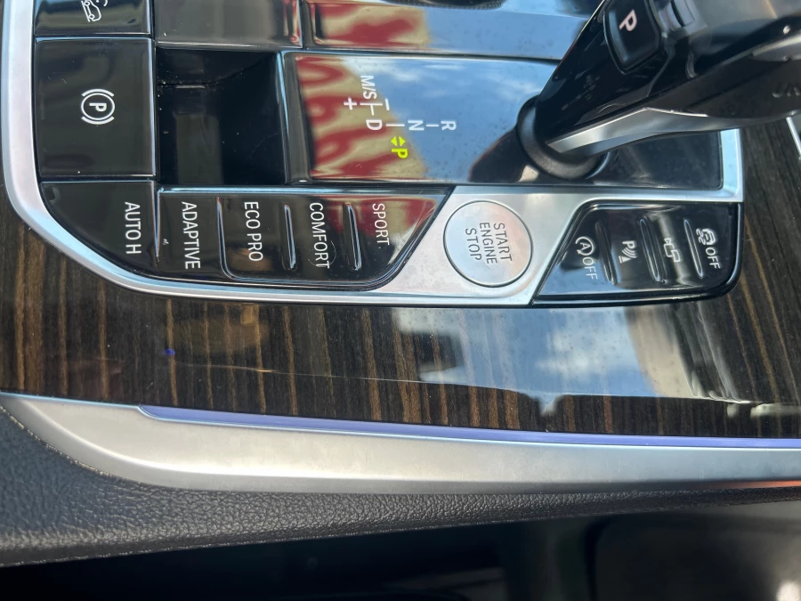 2020 BMW X5 G05 xDrive25d SUV Image 39