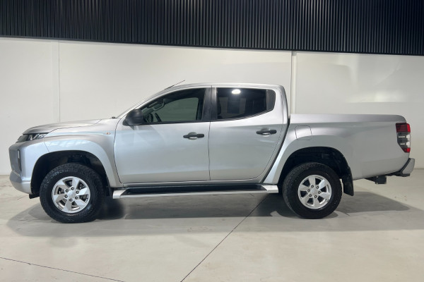 2022 Mitsubishi Triton MR GLX+ Ute Image 5