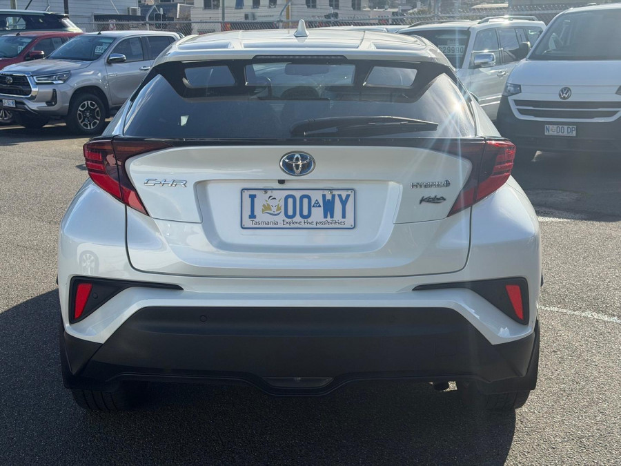 2020 Toyota C-HR NGX Koba SUV Image 5