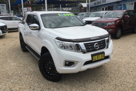 Nissan Navara ST D23