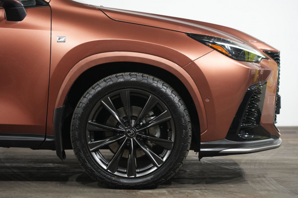 2025 Lexus NX NX450h+ F Sport SUV Image 5