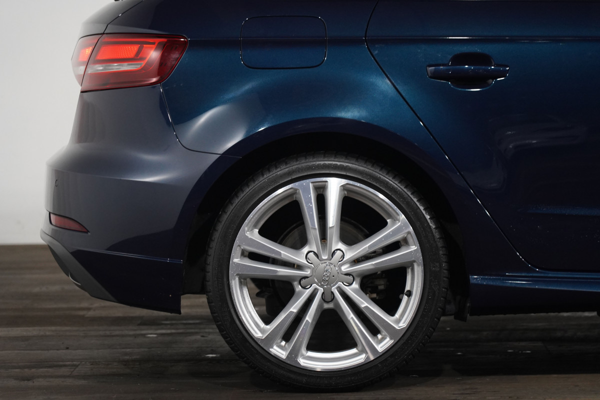 2020 Audi A3 35 Tfsi (1.4 Tfsi Cod) Hatch Image 6