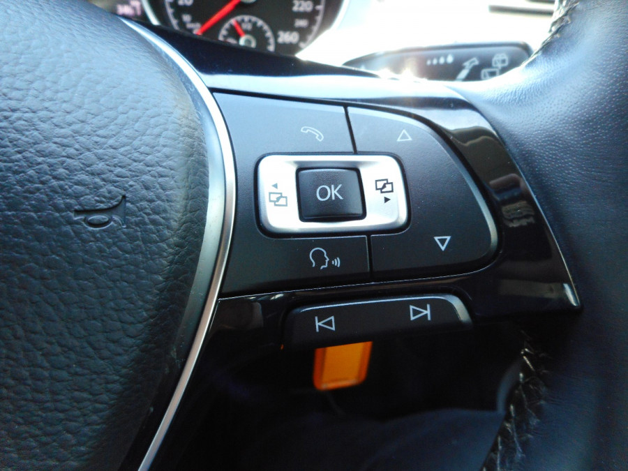 2018 Volkswagen Golf Hatchback Image 20