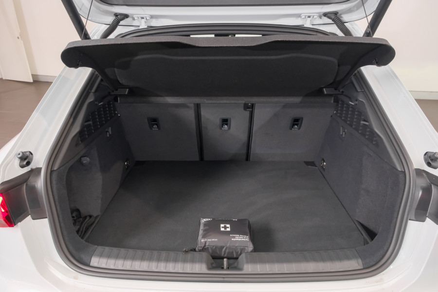 2026 MY25 Audi A3 GY TFSI 150kW S line Hatch