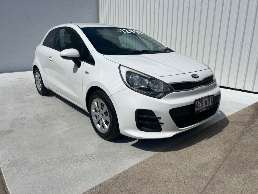 2015 Kia Rio UB S Hatch Image 1