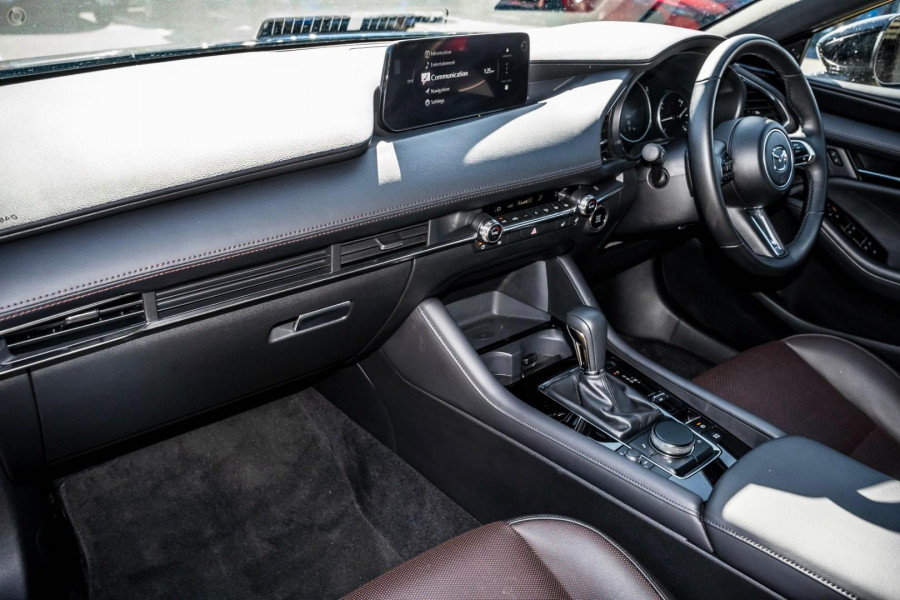 2026 Mazda 3 BP Series G25 GT Hatch Image 12