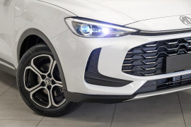 2025 MG ZS ZS32 Essence SUV