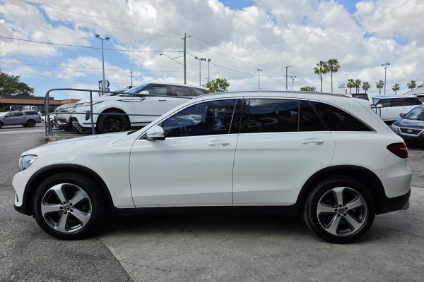 2018 Mercedes-Benz GLC-Class X253 GLC200 SUV Image 10