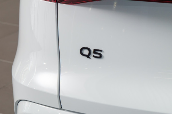 2026 Audi Q5 TFSI Sport SUV image 19