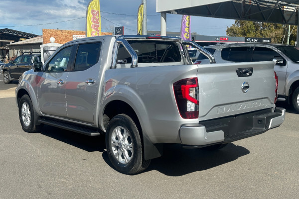 2023 Nissan Navara D23 ST Ute Image 5