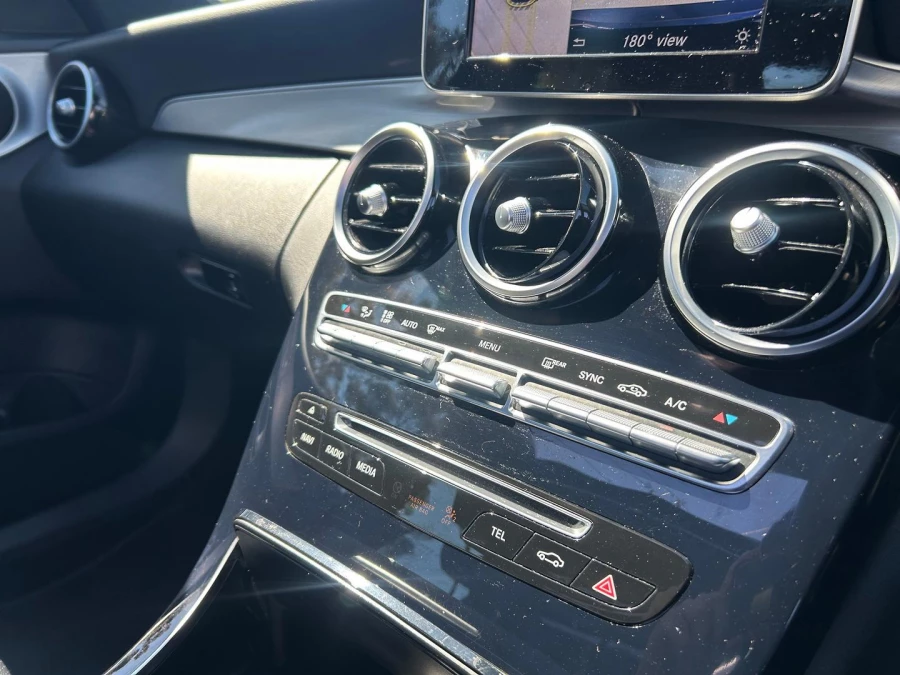 2017 Mercedes-Benz C-Class W205 C220 CDI Sports Sedan Image 24
