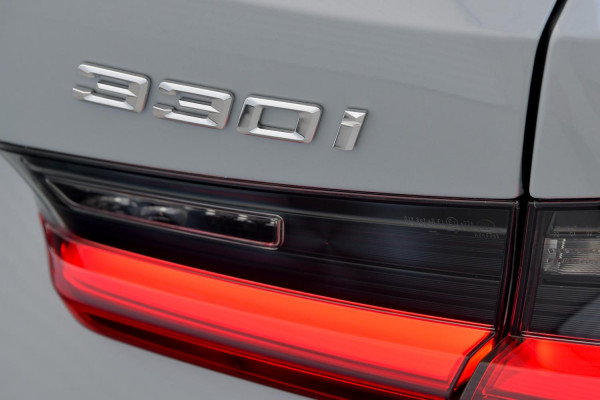2025 BMW 3 Series G21 LCI II 330i M Sport Wagon image 29