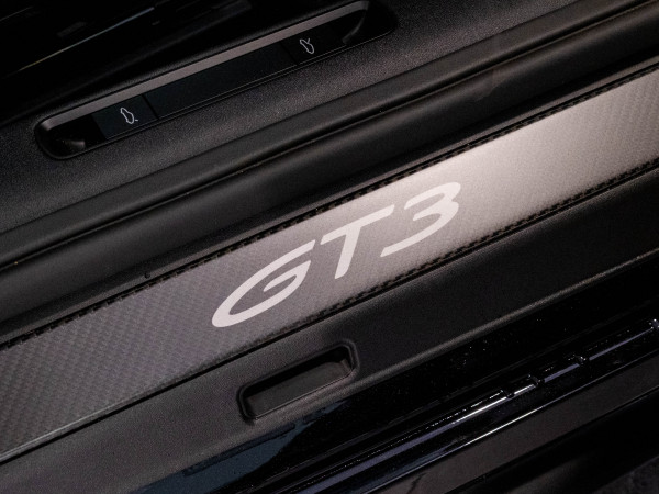 2025 Porsche 911 992 GT3 Coupe image 33