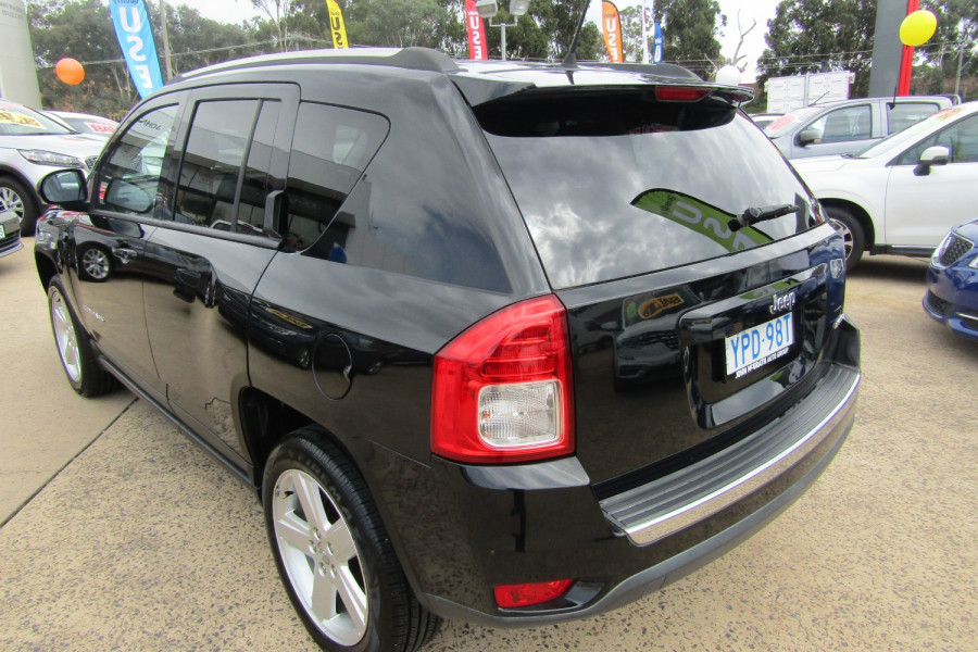 2012 MY13 Jeep Compass MK  Limited Suv Image 2
