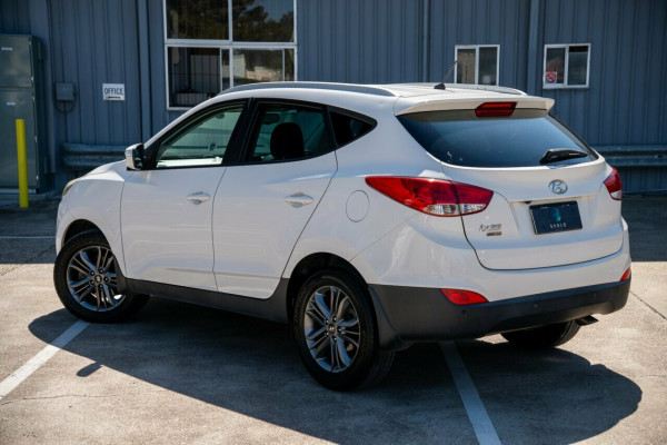 2013 MY14 Hyundai ix35 Series II SE SUV Image 2