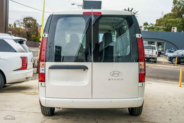2026 MY27 Hyundai Staria Load US4.V4  Van Image 3