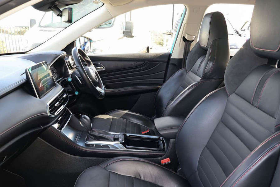 2022 MG HS SAS23 Essence SUV Image 8