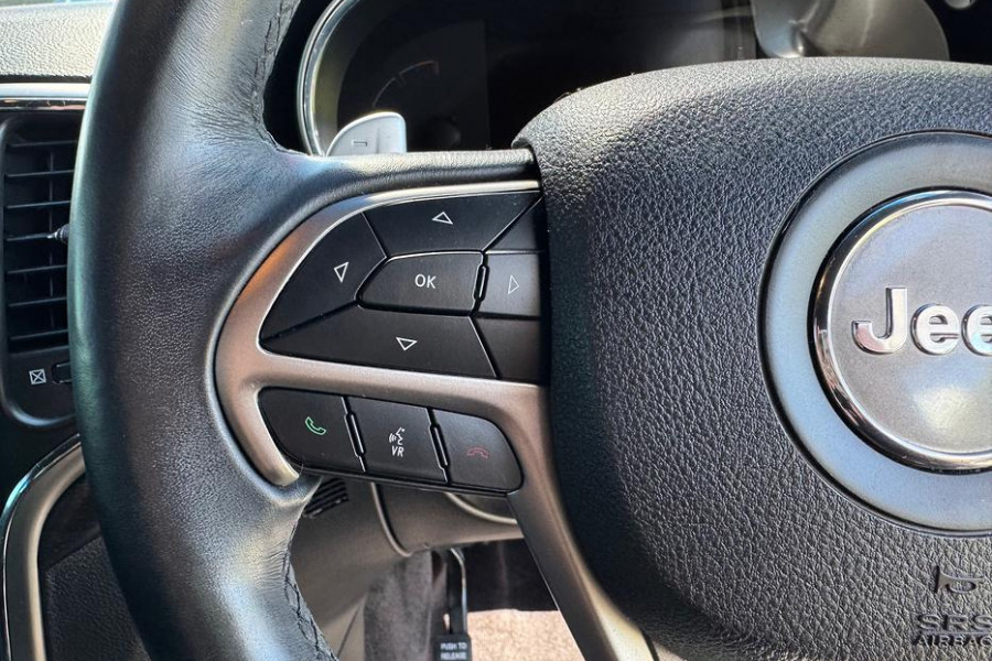 2018 Jeep Grand Cherokee WK Laredo SUV Image 14