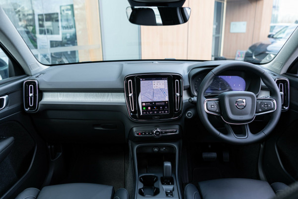 2025 MY26 Volvo XC40 XZ Plus B4 SUV Image 4