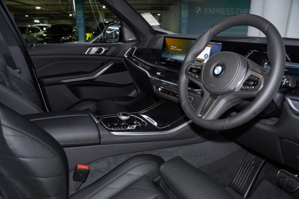 2026 BMW X5 G05 LCI xDrive40i M Sport SUV image 7