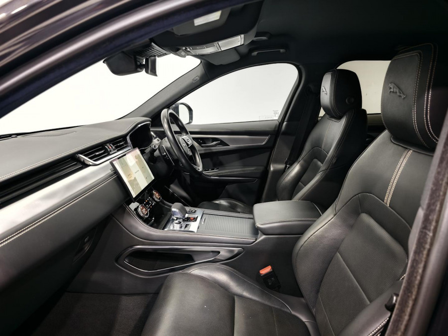 2021 MY21.25 Jaguar F-PACE X761 R-Dynamic SE SUV Image 3